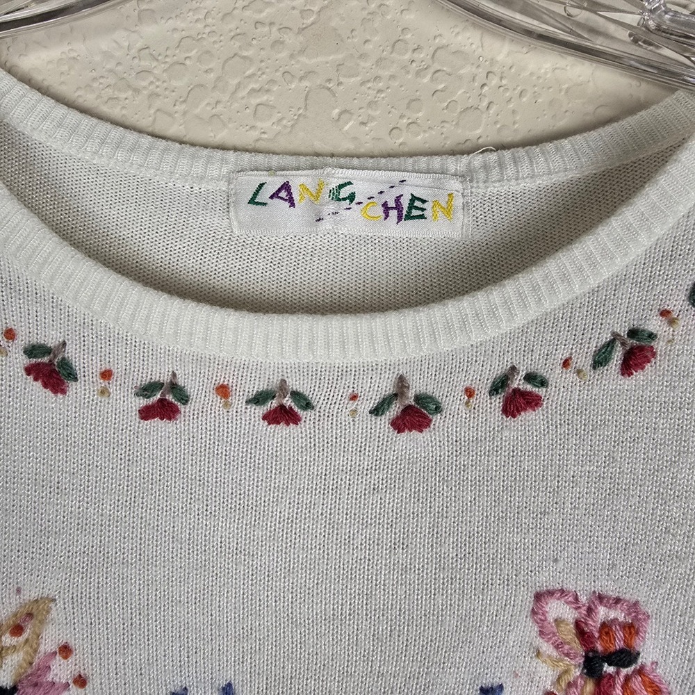 Lang-Chen Vintage Floral Embroidered Short Sleeve Knit‎ Sweater - "Size Free" - Picture 2 of 8